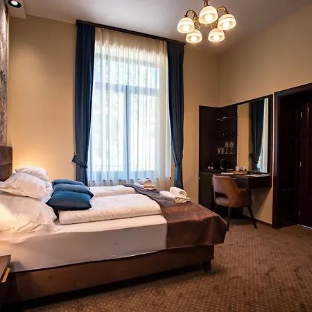 Apartment Voeroesko Villapark -reggelivel Balatonalmadi
